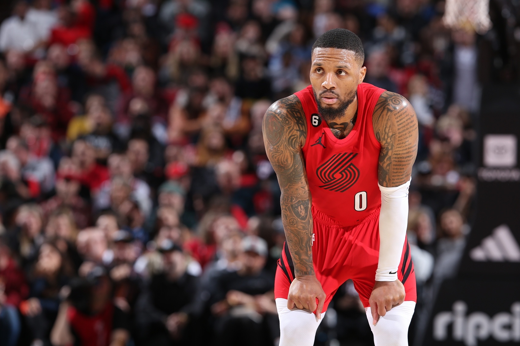 开拓者不敌马刺，利拉德遭遇低迷(开拓者不敌马刺,利拉德遭遇低迷是哪一集)